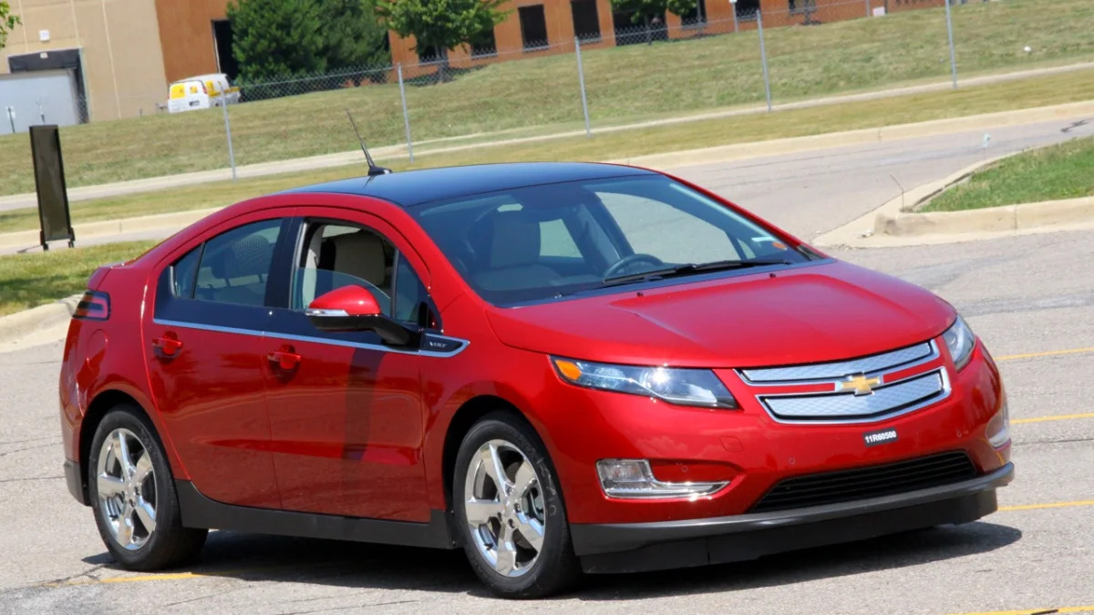 Report EPA kills Chevy Volt's 230 mpg rating Autoblog