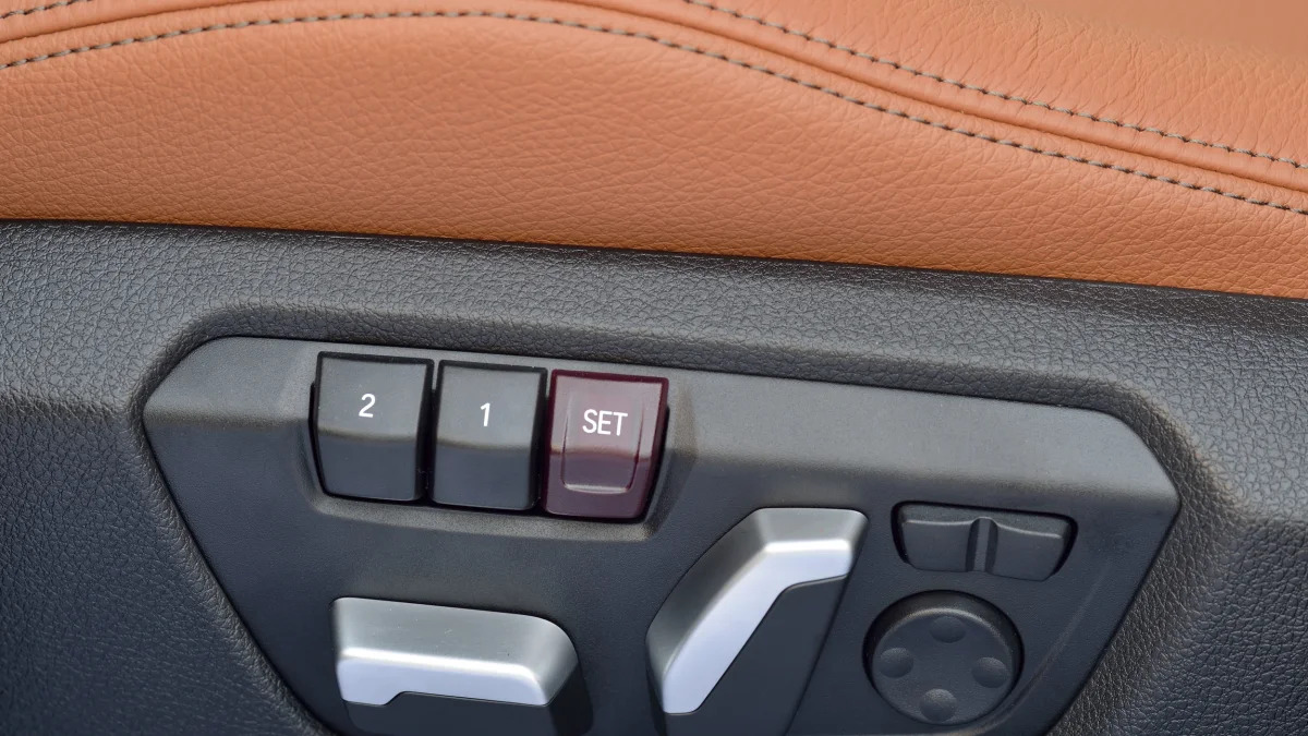 2016 bmw 3 series wagon refresh interior seat adjustment