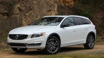 2015.5 Volvo V60 Cross Country: First Drive