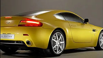 Aston Martin V8 Vantage Pictures