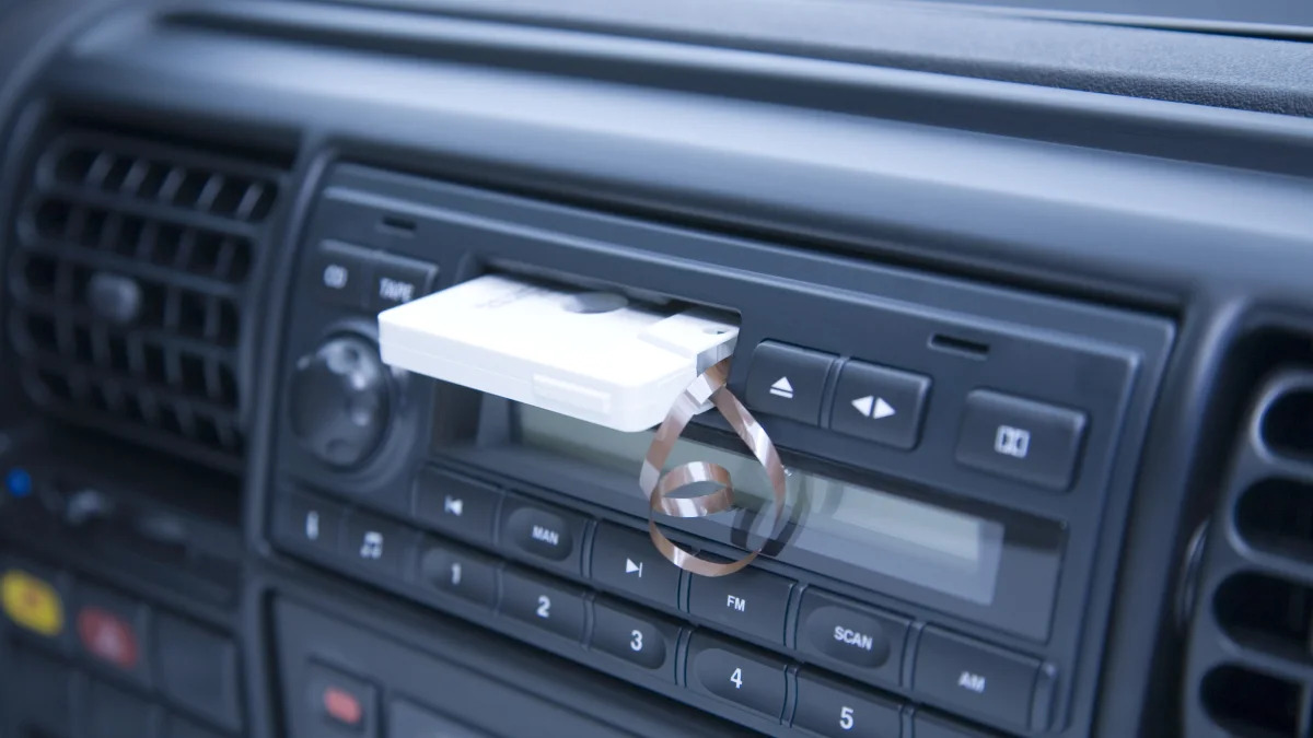 car stereo with cassette