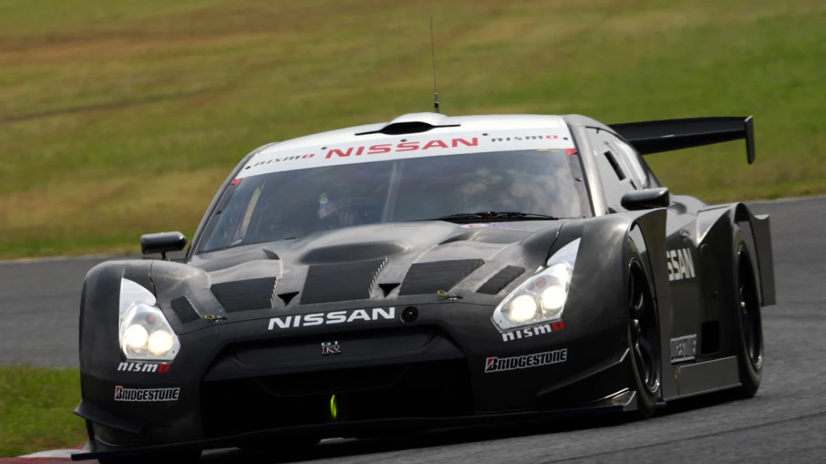 Nissan's JGTC GT500 GT-R officially unveiled in Tokyo - Autoblog