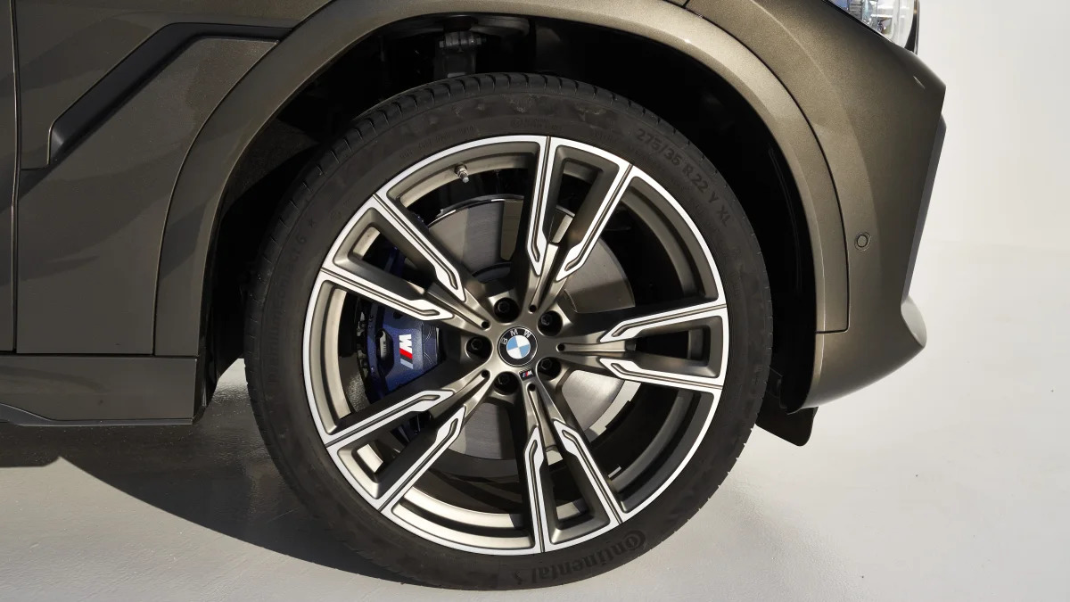 2020 BMW X6 M50i wheel