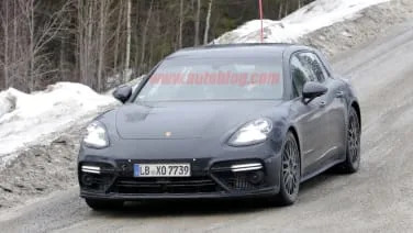The new Porsche Panamera Sport Turismo goes green with hybrid power