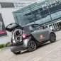smart forgigs fortwo city coupe with jbl speakers