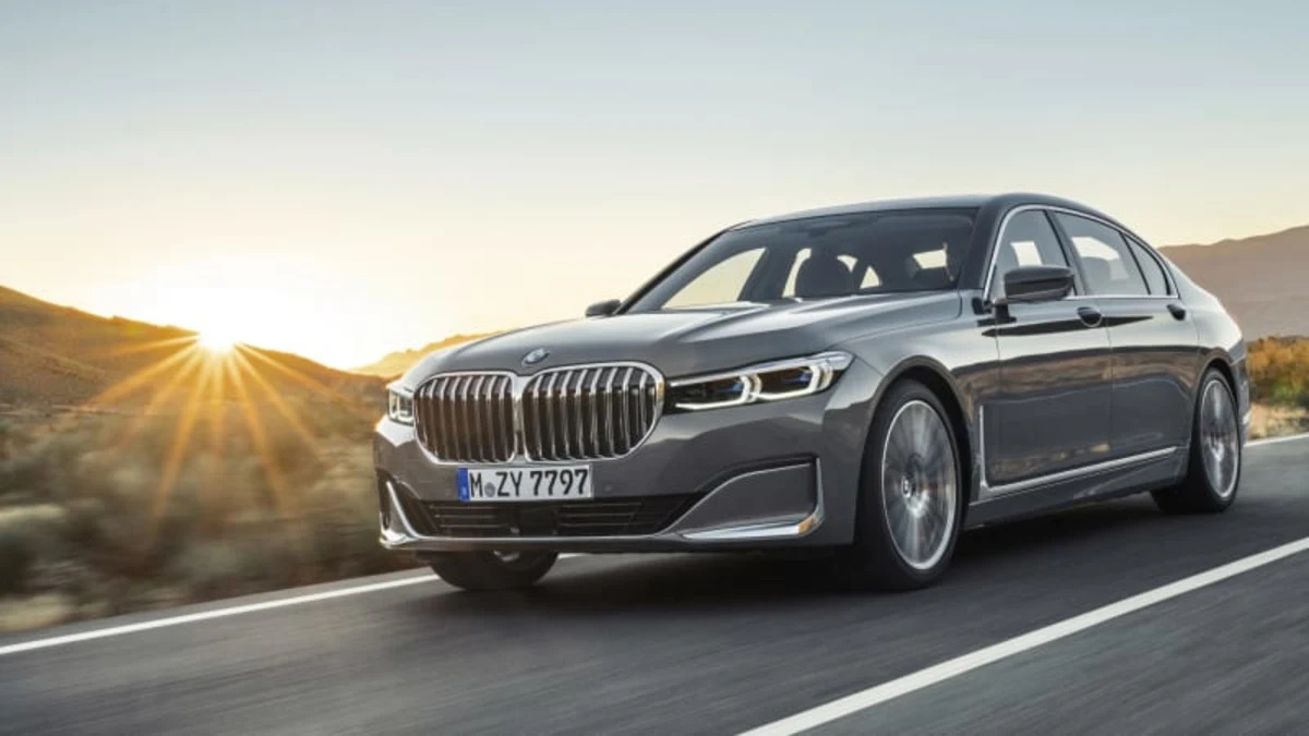 2020 BMW 7 Series adopts X7 grille, new six-cylinder PHEV