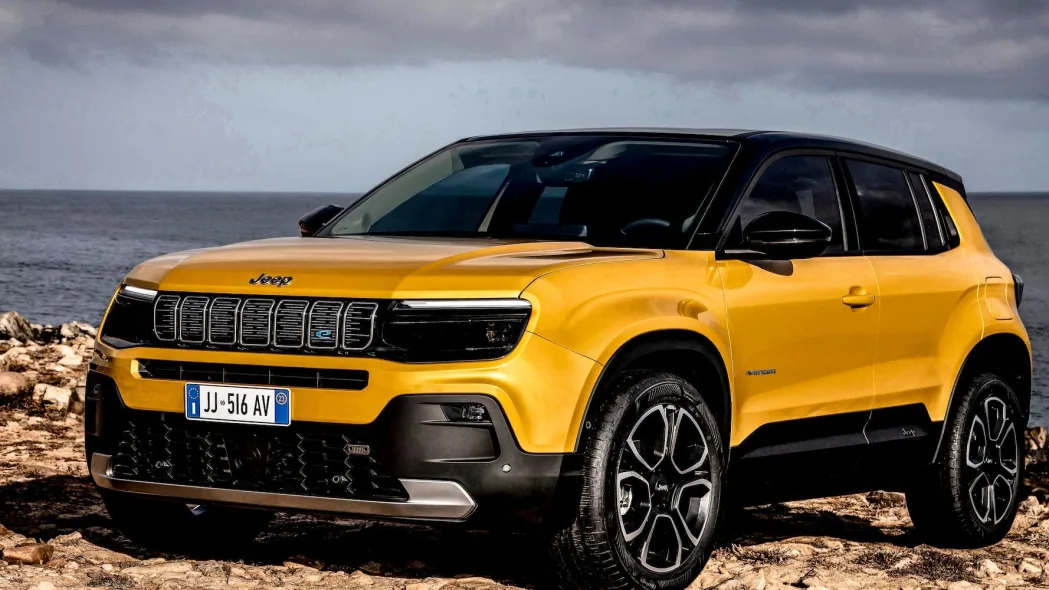 Jeep officially unveiled its first electric SUV, the Jeep Avenger, at the Paris Motor Show.