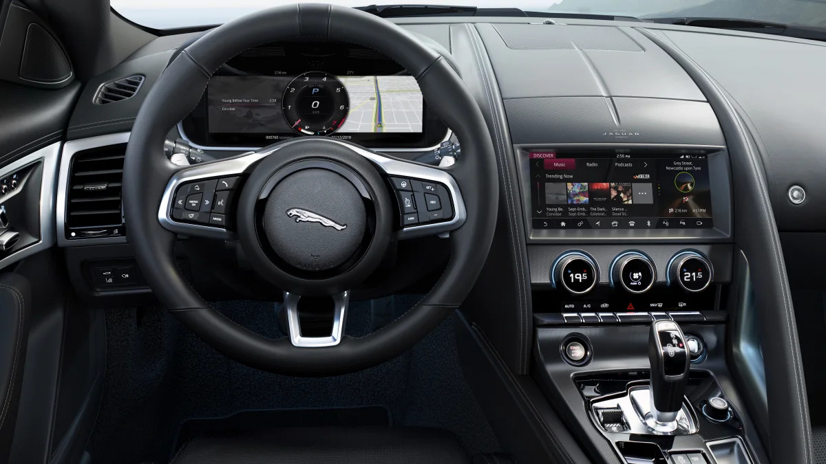 Jag_F-TYPE_21MY_Reveal_Image_Detail_Interior_02.12.19_04