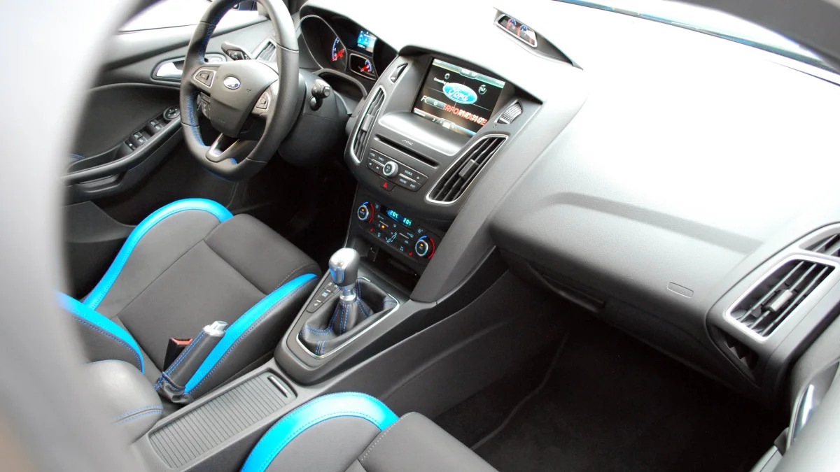2016 Ford Focus RS interior