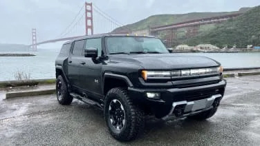 Base GMC Hummer EV2 reportedly dead for the planned 2025 launch year