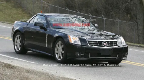 <h6><u>2009 Cadillac XLR-V - spy shots</u></h6>