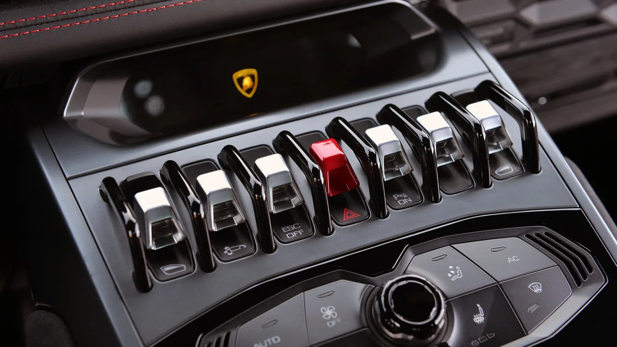 2015 Lamborghini Huracan LP 610-4 toggle switches