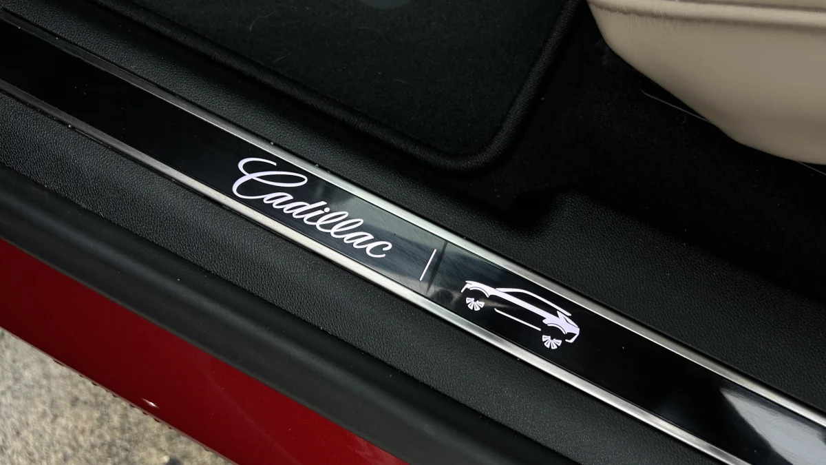2024 Cadillac Lyriq Sport 3