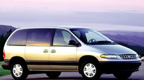 2000 Plymouth Voyager Base Passenger Van