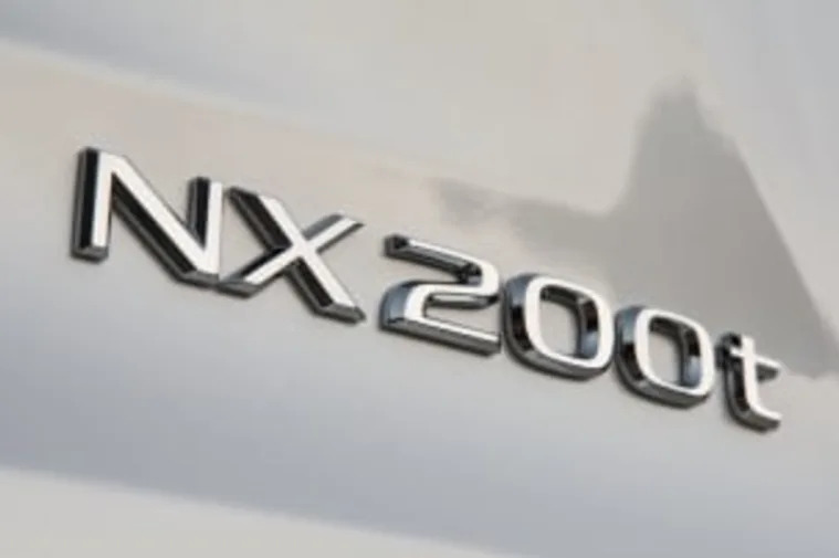 2015 Lexus NX 200t badge