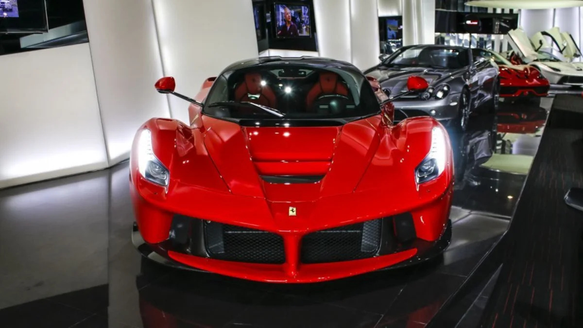 2014 Ferrari LaFerrari for sale in Dubai front