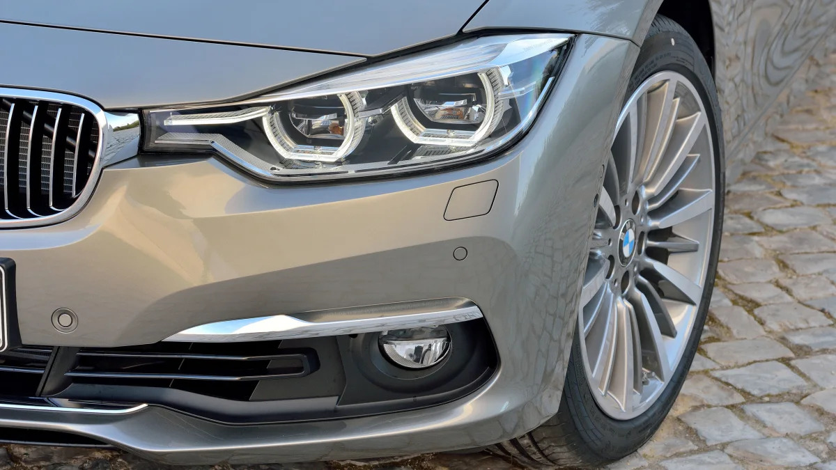 beige 2016 bmw 3 series wagon refresh headlight details