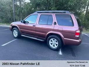 2003 Nissan Pathfinder LE