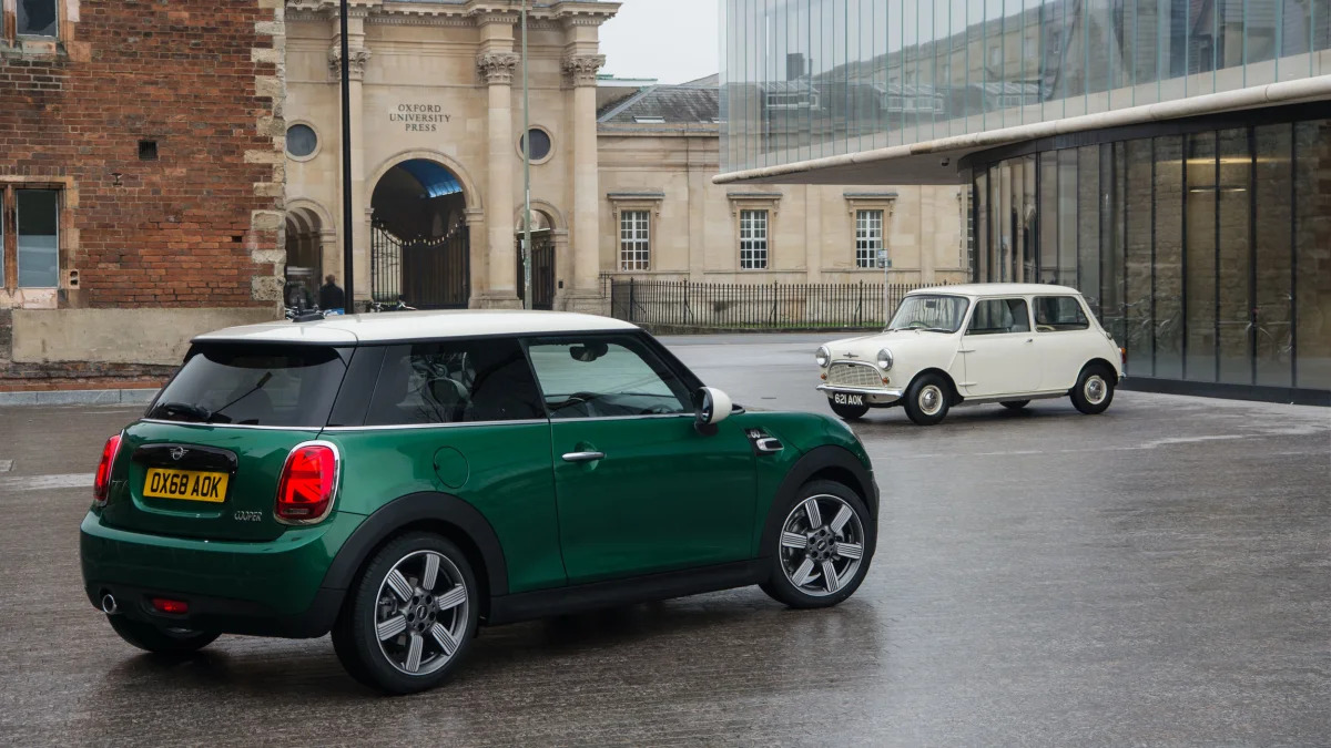 Mini reveal 60 Years Edition
