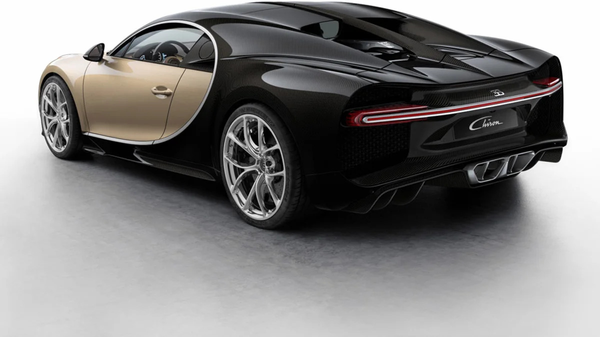 bugatti chiron black carbon fiber gold rear