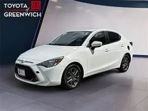 2020 Toyota Yaris LE