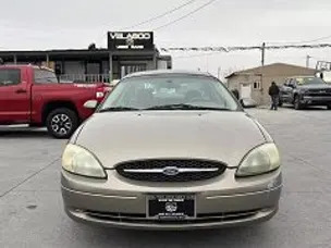2003 Ford Taurus SE
