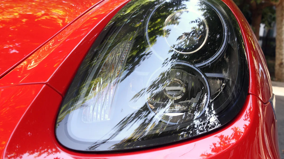 2016 Porsche Boxster Spyder headlight