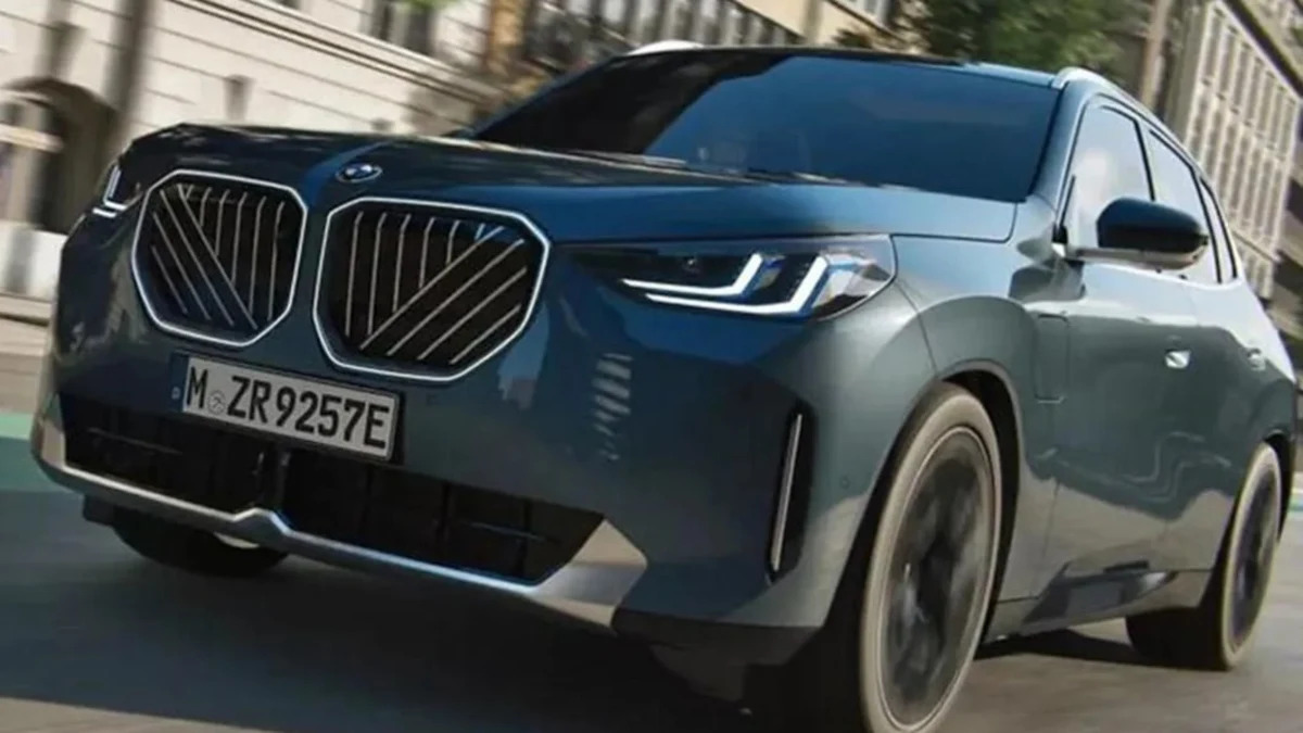 The 2025 BMW X3 has leaked online