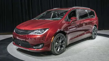 2020 Chrysler Pacifica pricing set: Here's how Voyager and Pacifica lineups compare
