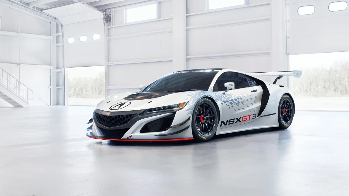 Acura NSX GT3 front 3/4