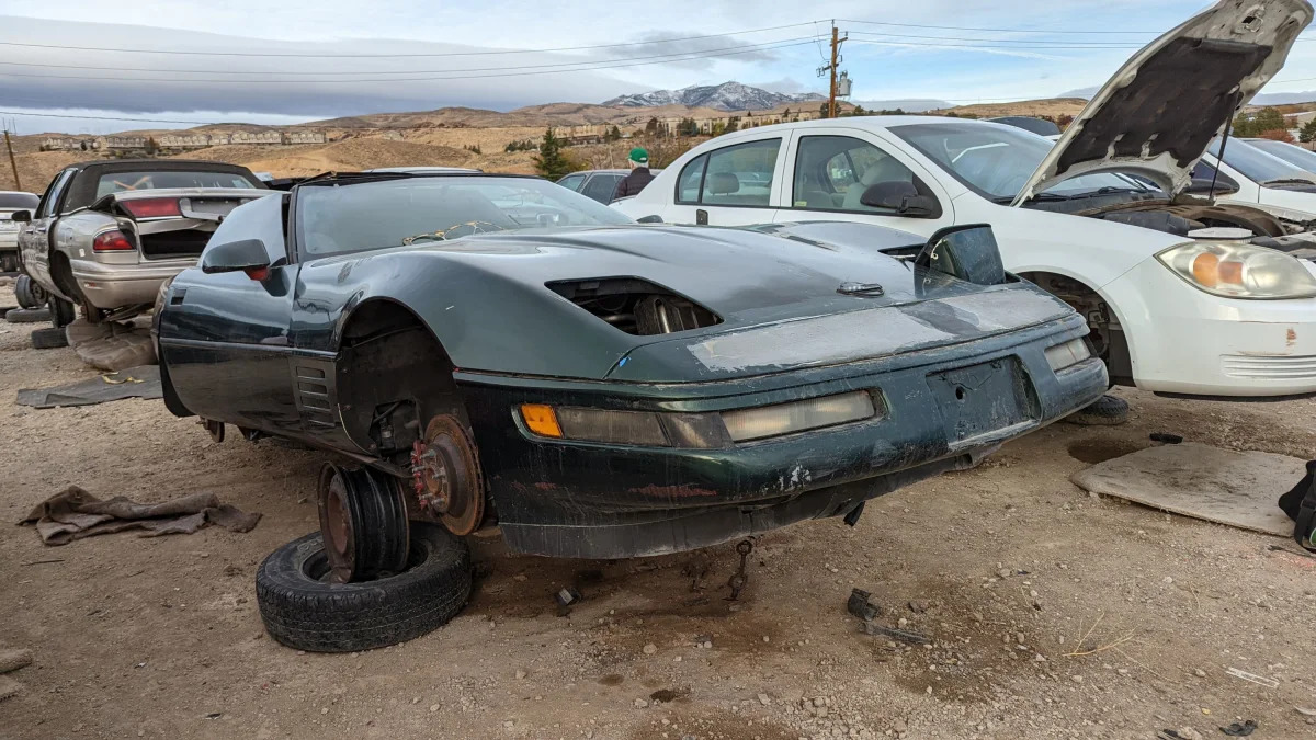 21 - 1994 Chevrolet Corvette in Nevada junkyard - photo by Murilee Martin