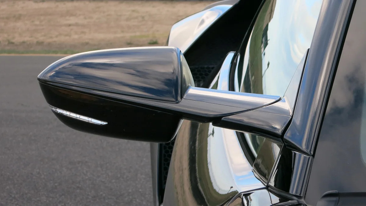 2017 Acura NSX side mirror