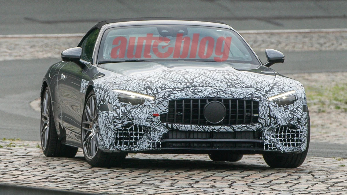 2022 Mercedes-AMG SL prototype sheds camo in new spy photos