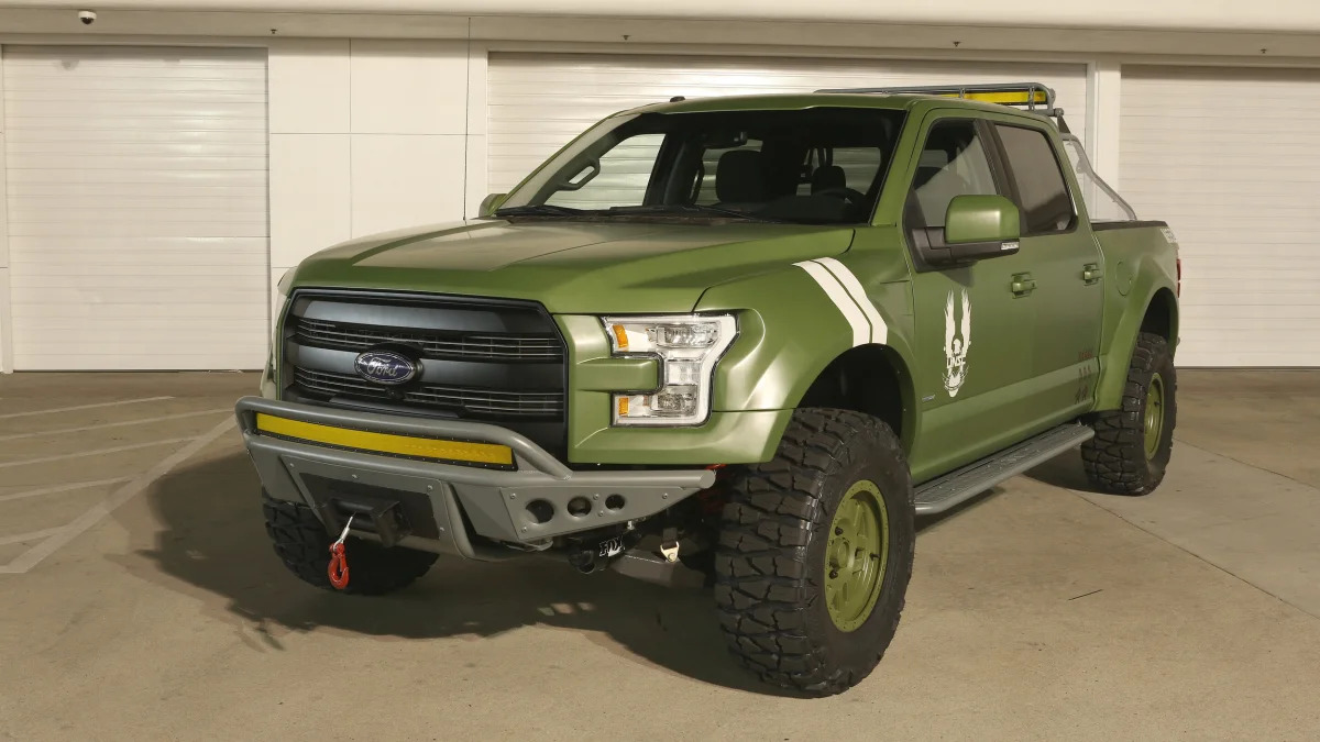Ford F-150 Halo Sandcat front 3/4