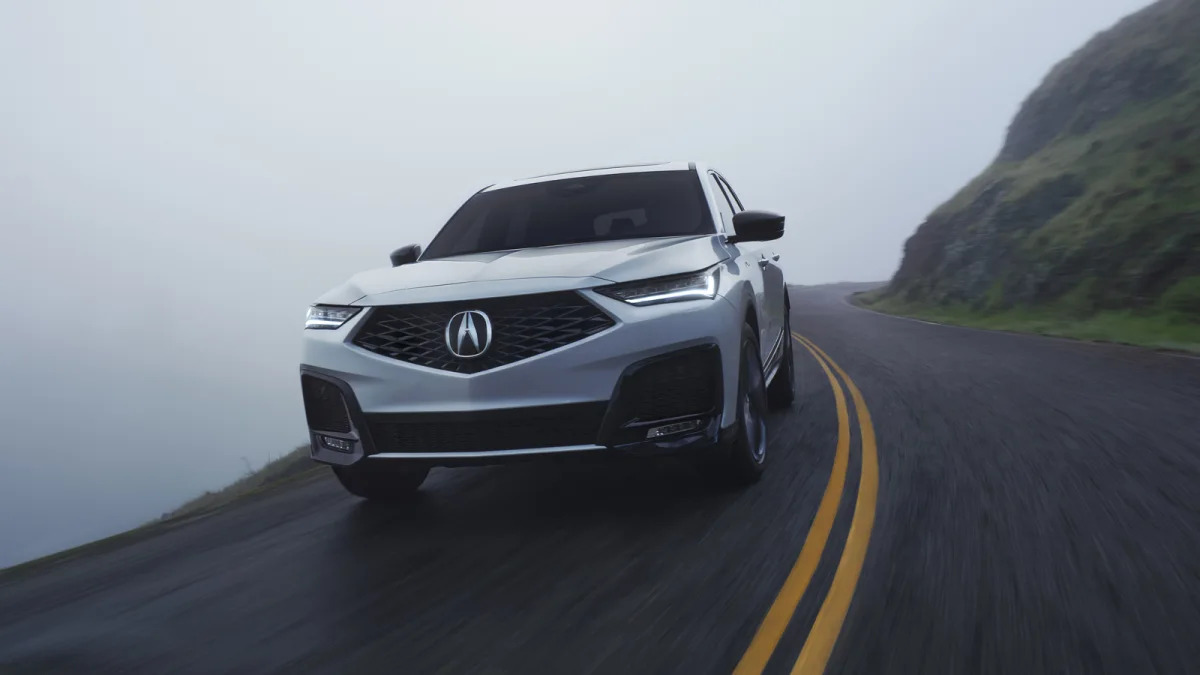 2025 Acura MDX Type S action front