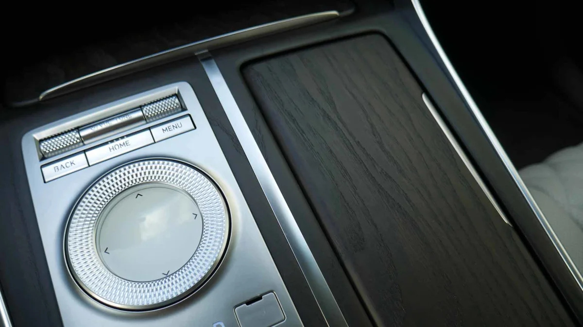 2021 Genesis GV80 infotainment controller and wood trim