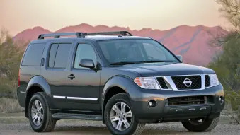 2011 Nissan Pathfinder: Review
