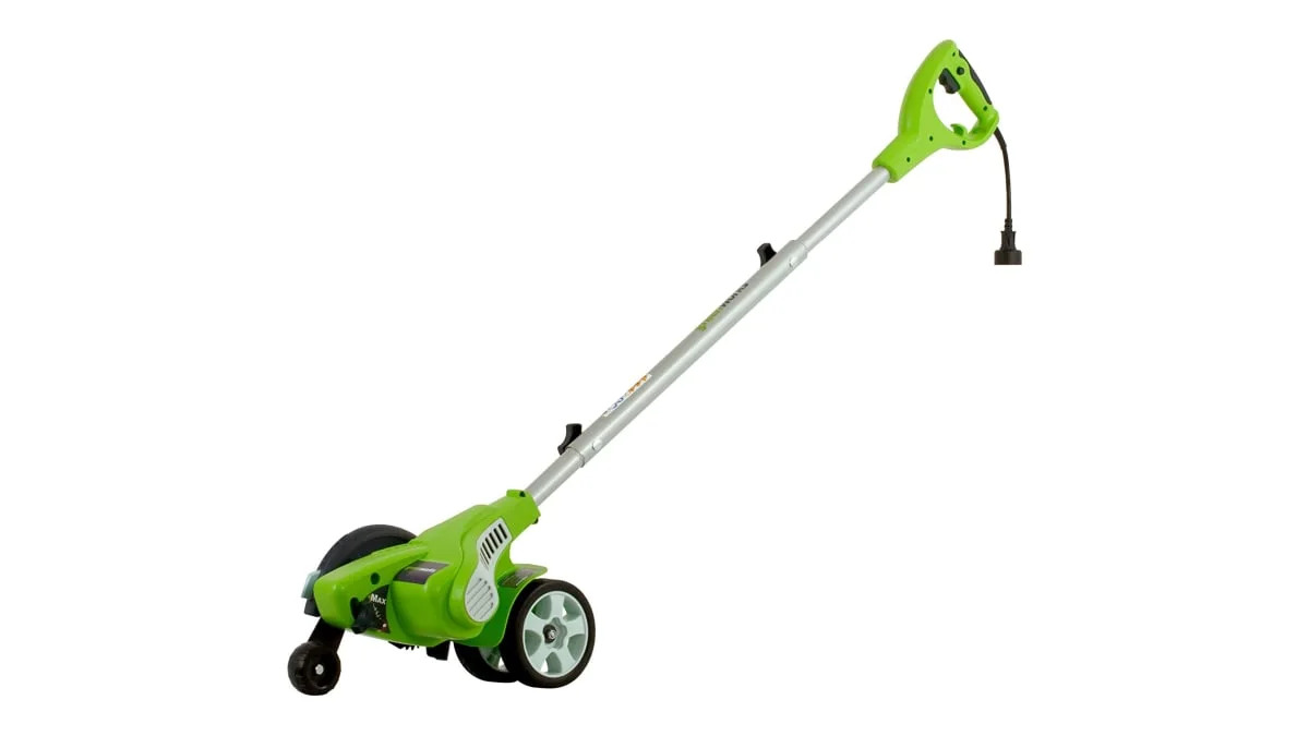 Turbocharge your fall yard cleanup with up to 57% off Greenworks tools at Amazon - Autoblog