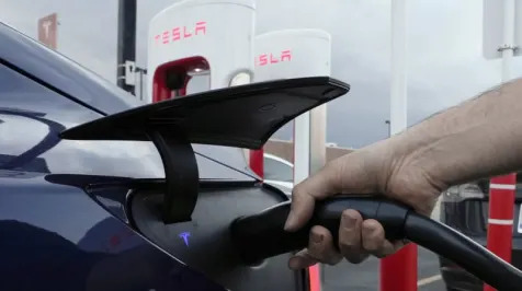 <h6><u>Which electric cars can charge at a Tesla Supercharger?</u></h6>