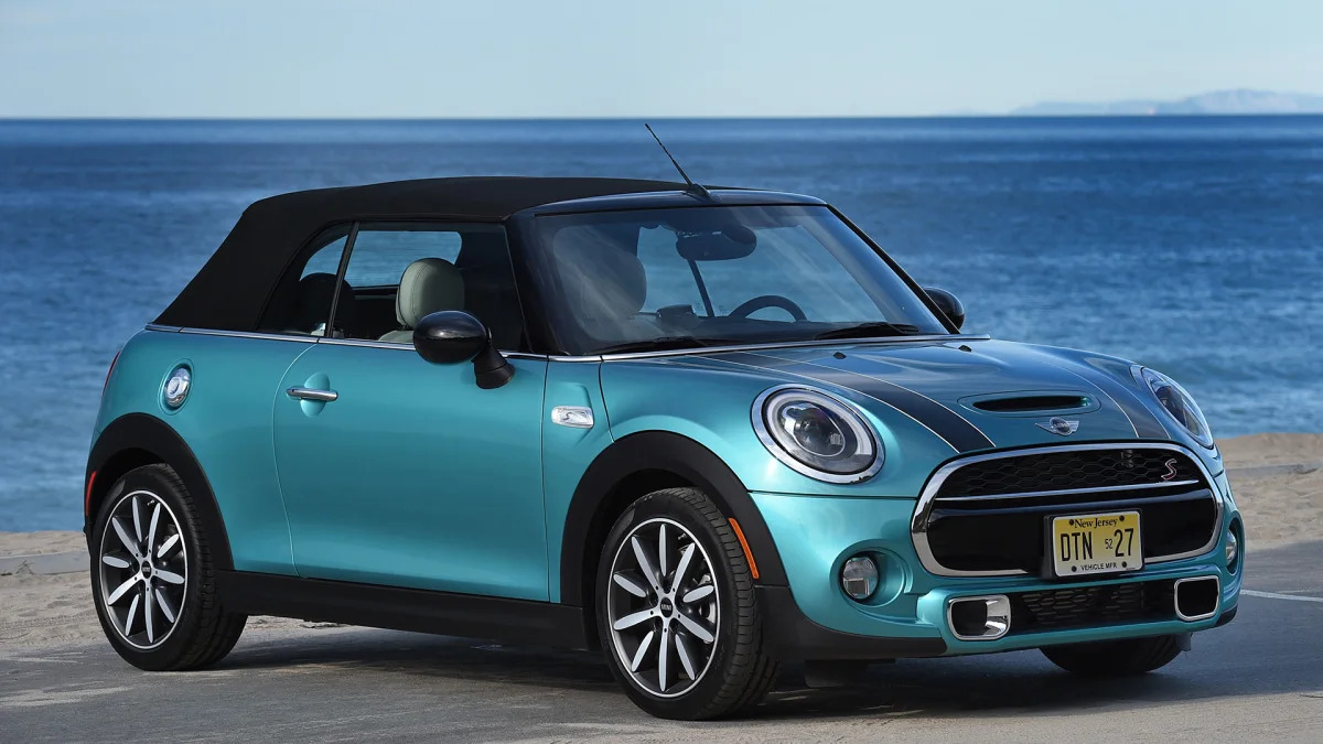 2016 Mini Cooper S Convertible front 3/4 view