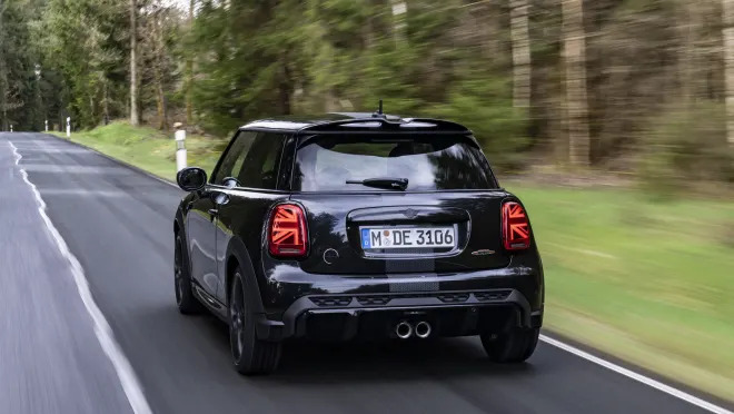 This new Mini John Cooper Works is a manual-only special edition