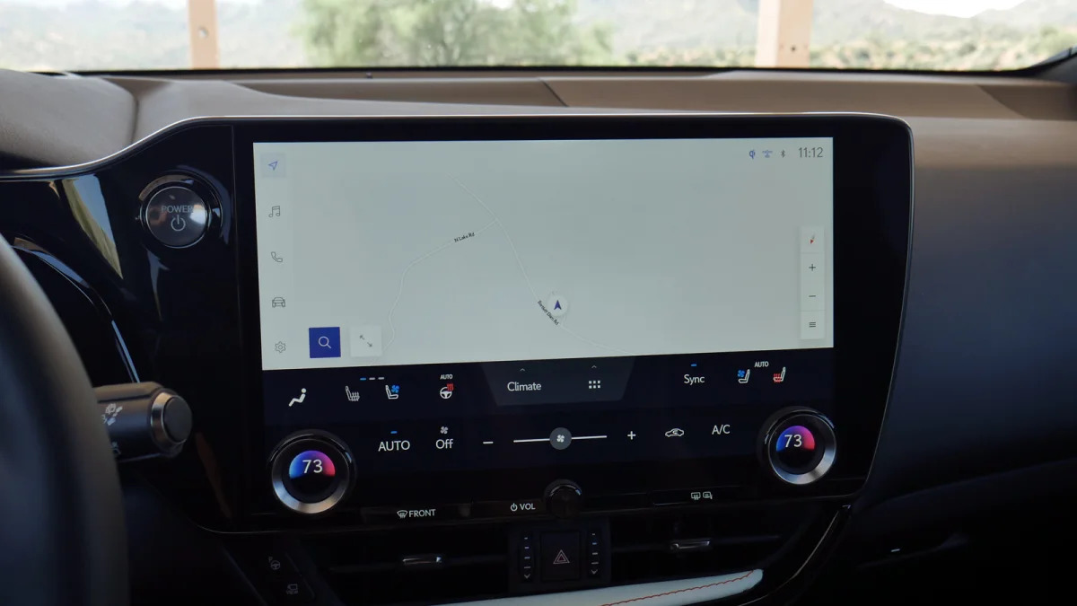 2022 Lexus NX 350h touchscreen navigation