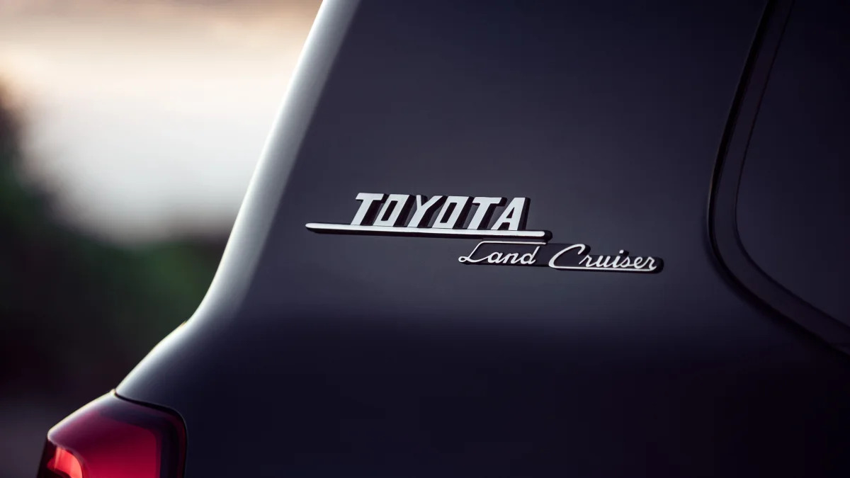 2021 Toyota Land Cruiser Heritage Edition