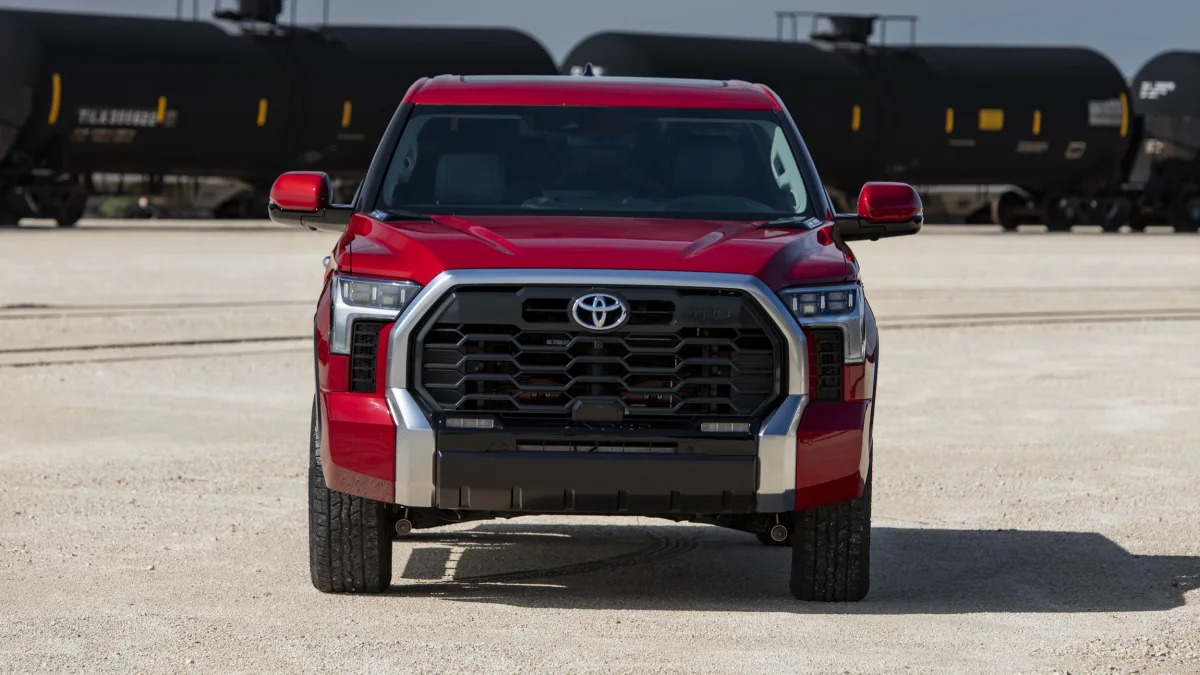 2022 Toyota Tundra Limited TRD Off-Road-16