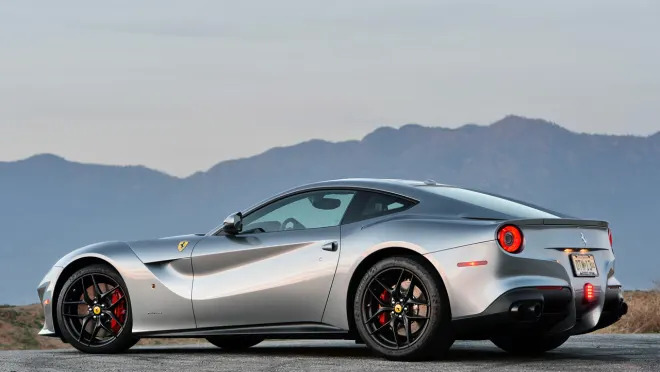 2015 Ferrari F12berlinetta Specs, Price, MPG & Reviews