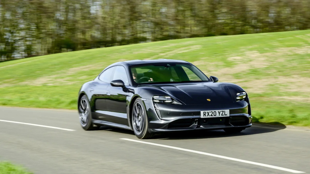 2020 Porsche Taycan Turbo action front