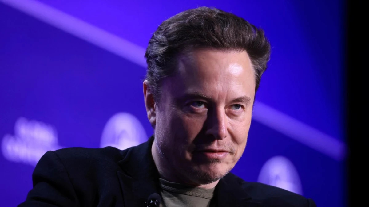 Tesla punctuates layoffs with apparent hiring freeze