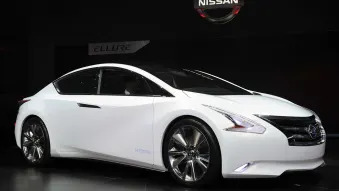 LA 2010: Nissan Ellure Concept