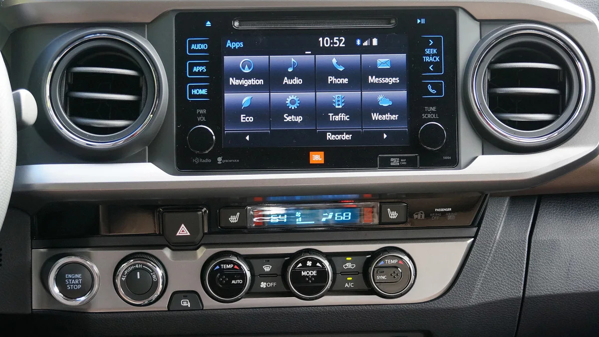 2016 Toyota Tacoma instrument panel