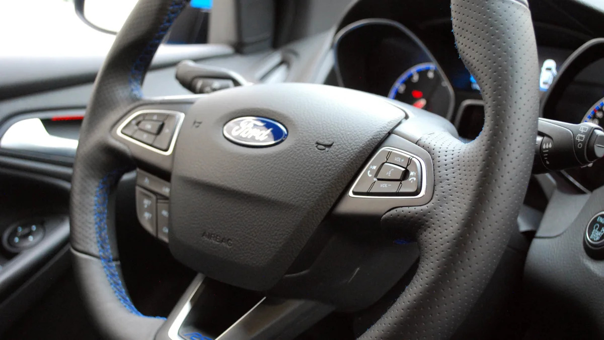2016 Ford Focus RS steering wheel